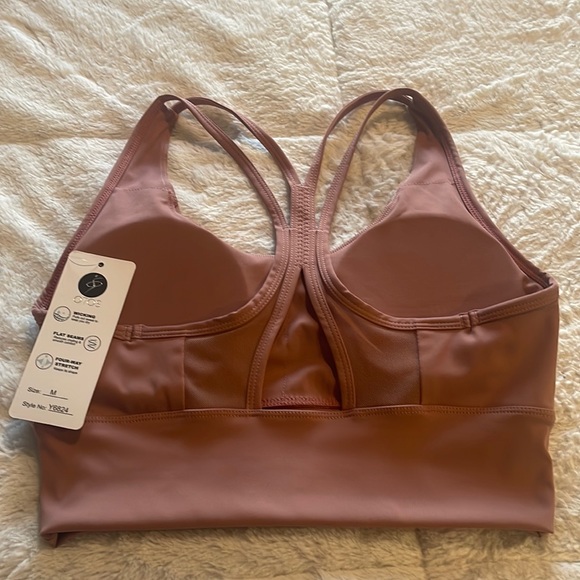 ❤️NEW!!!❤️OTOS Active Sports Bra with removable pads. - Picture 4 of 6